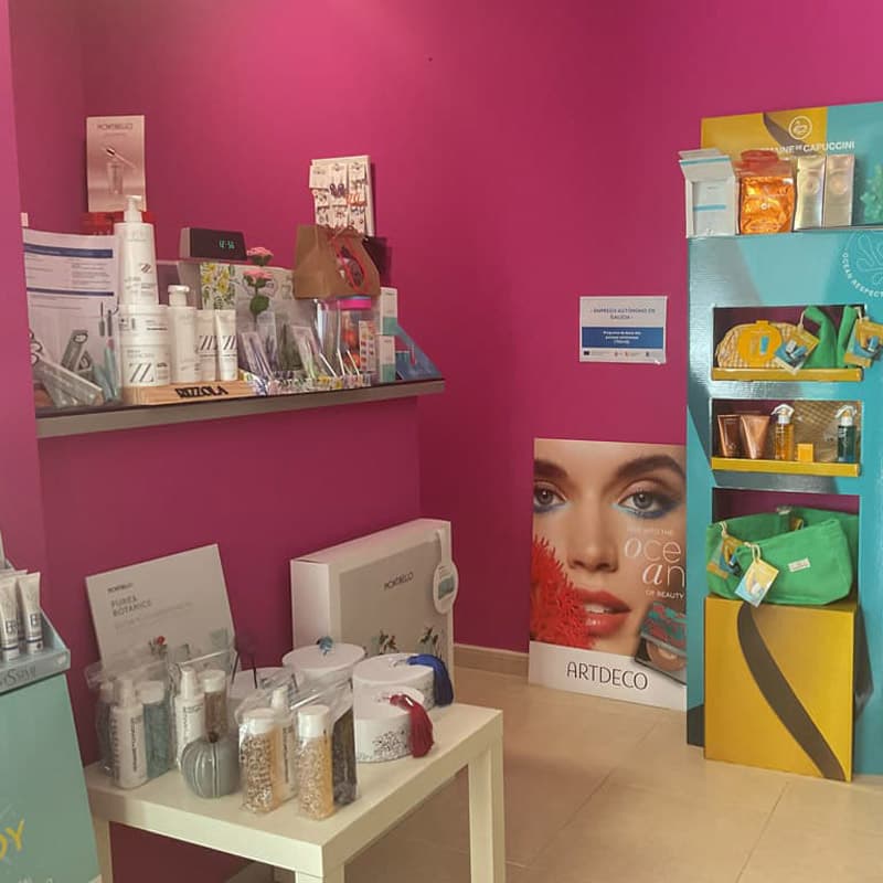 Conoce las instalaciones de nuestro centro de belleza en Outes