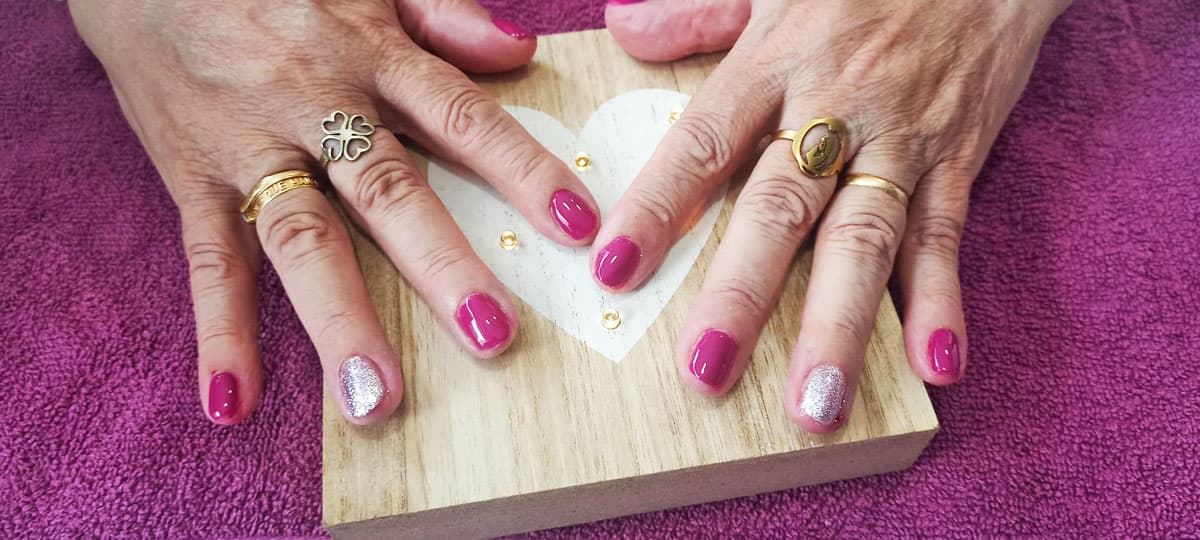 Redes sociales del salón de belleza Colorete en Outes
